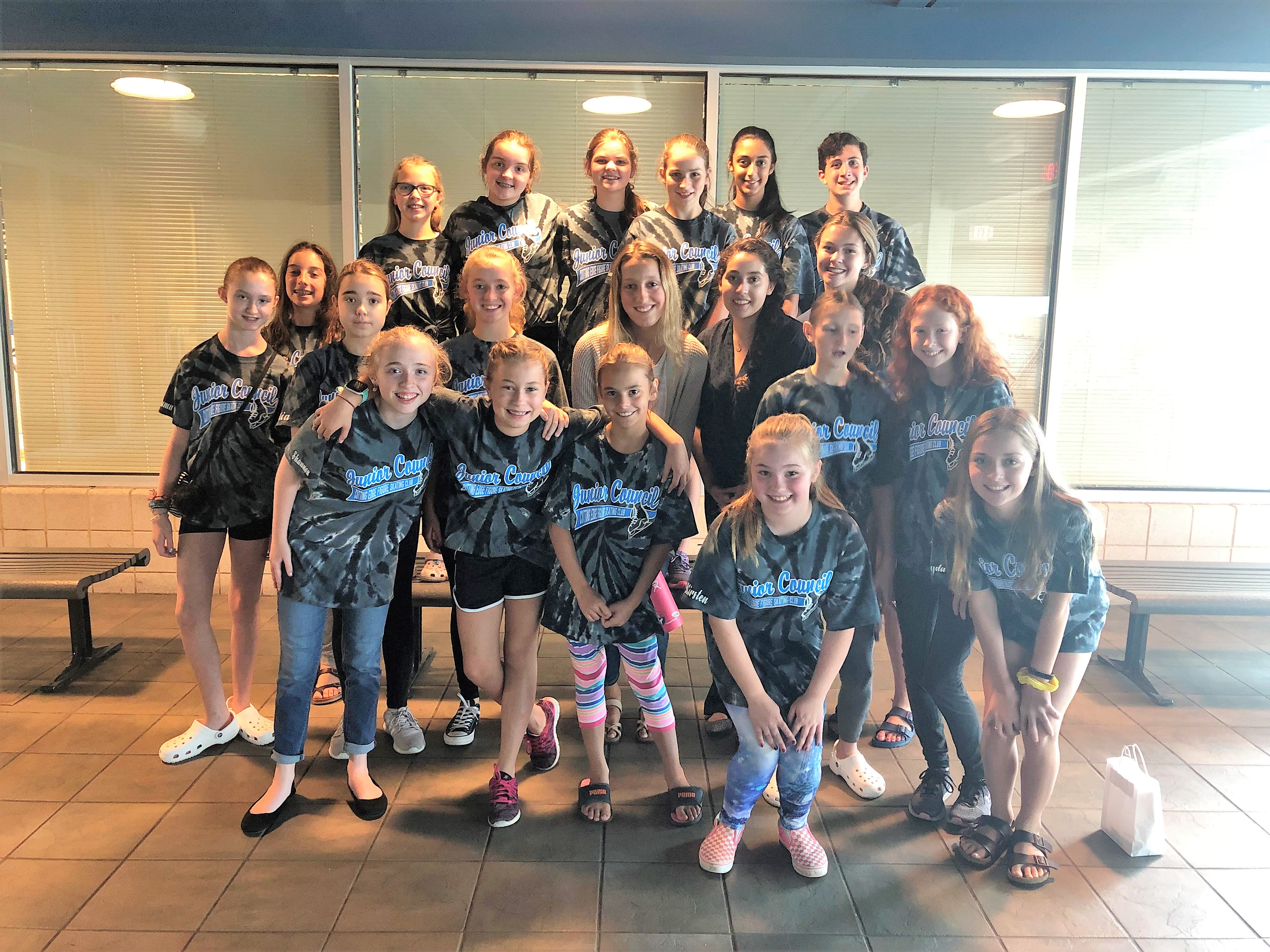 CEFSC club members volunteering for Feed My Starving Children in 2019 pose for a group photo.