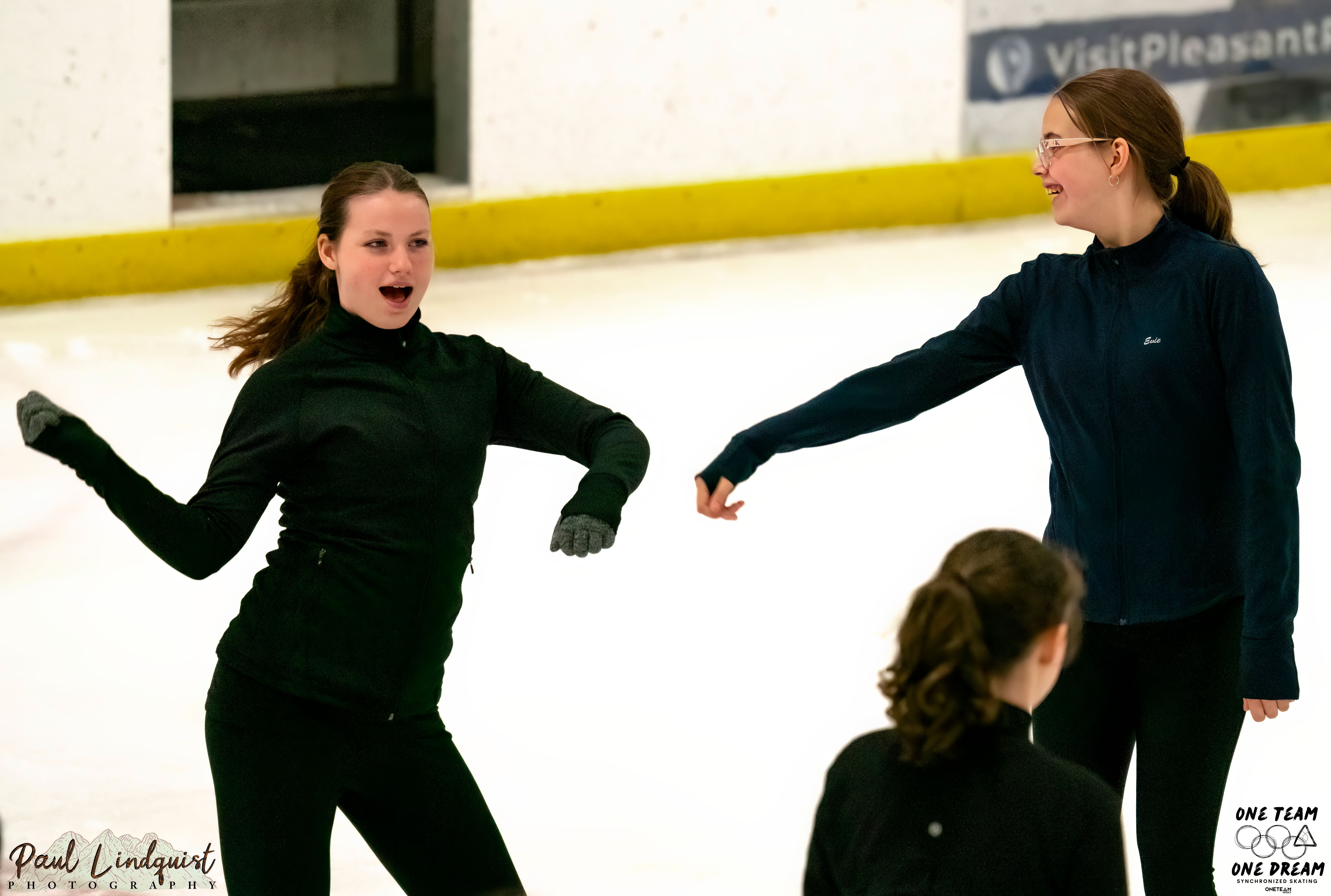 Campers Share Passion for Synchro U.S. Figure Skating